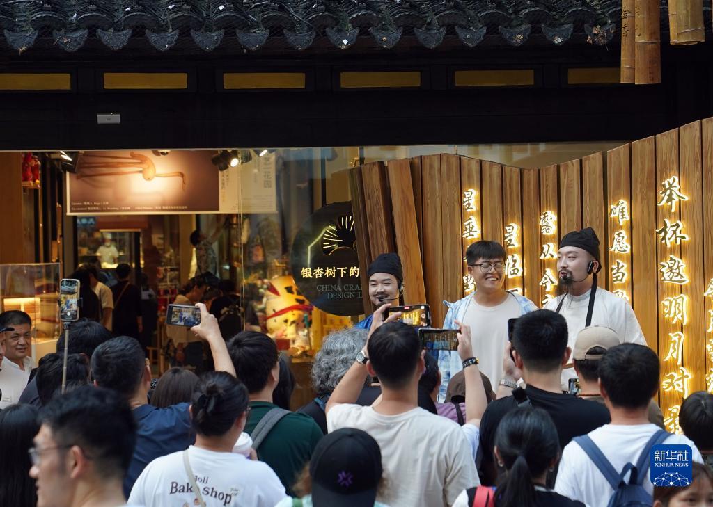 天天斗牌最新下载